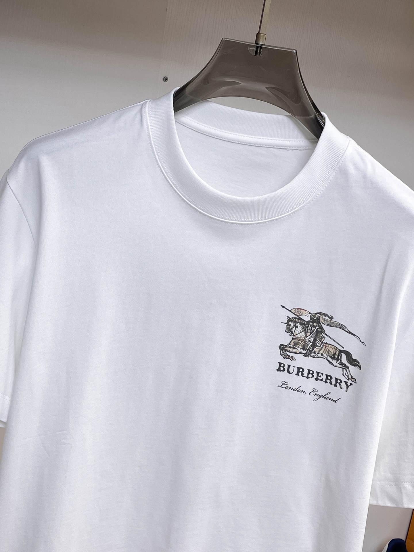 short sleeves